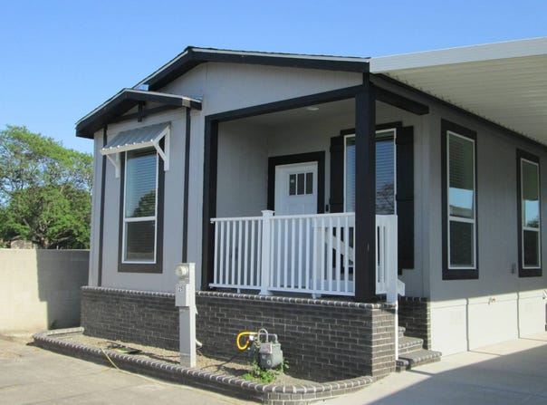 1324 CITRUS AVE, COVINA, CA 91722