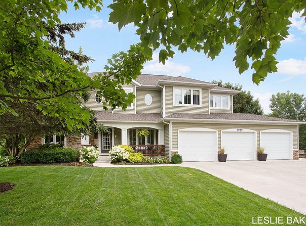 1939 Sugarcreek Court, Zeeland, MI 49464