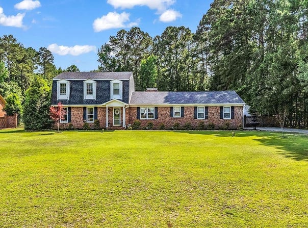 108 Wyandot St, Darlington, SC 29532