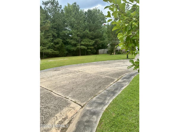 Kyles Place, Meridian, MS 39305