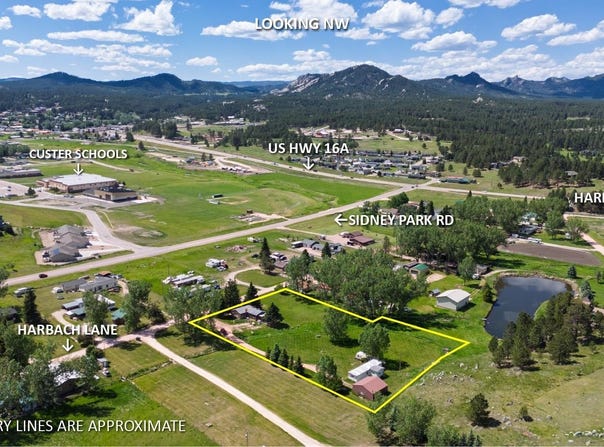25120 Harbach Lane, Custer, SD 57730