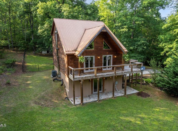 9245 Mendota Road, Mendota, VA 24270