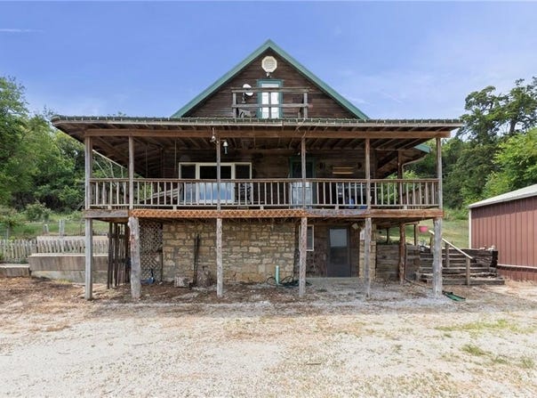 29463 SE 1100th Road, Kincaid, KS 66039