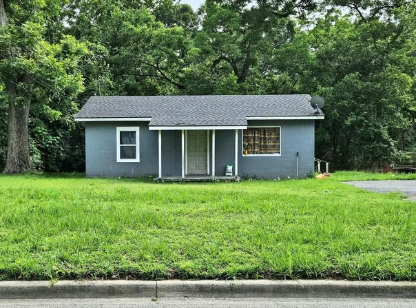 525 Love St., NW, Pelham, GA 31779