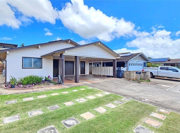 94-162 Kupuohi Place, Waipahu, HI 96797