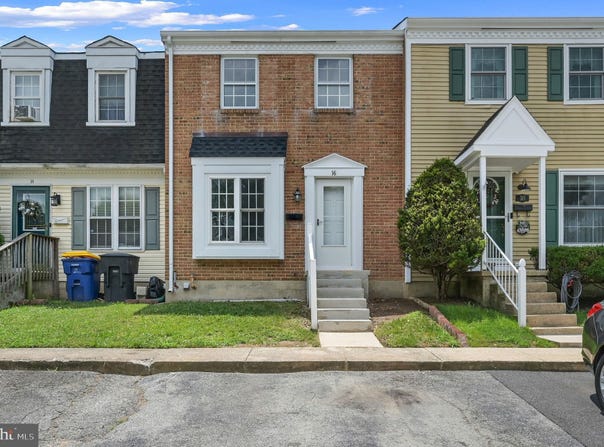 16 HERITAGE DRIVE, DOVER, DE 19904