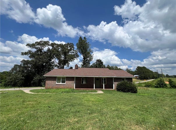 351 Randys Road, Westminster, SC 29693