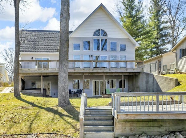 11262 Lemott Circle, Jerome, MI 49249