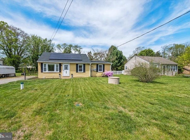 2715 MONMOUTH ROAD, JOBSTOWN, NJ 08041