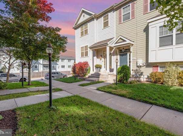 2069 CASE Road, BALTIMORE, MD 21222