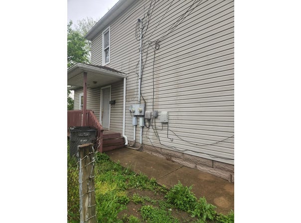 411-413 Water Street, Connersville, IN 47331