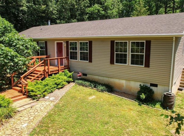 256 PIERCE CREEK LANDING, MONTROSS, VA 22520