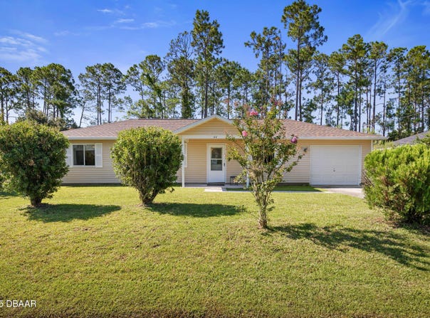 44 Rainstone Lane, Palm Coast, FL 32164