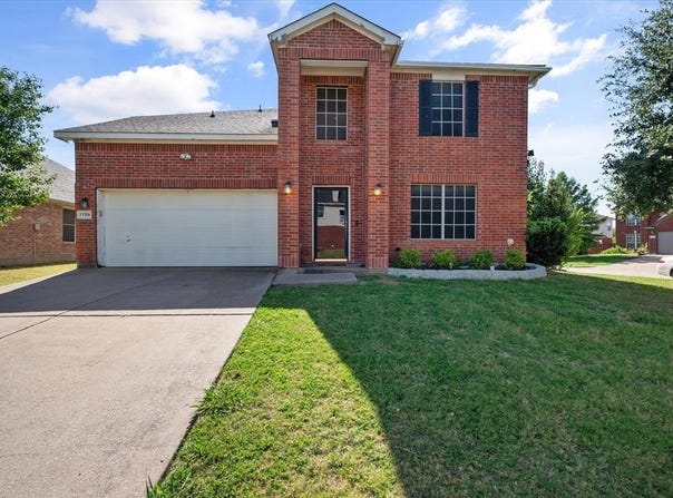 7709 Mason Dells Drive, Arlington, TX 76001