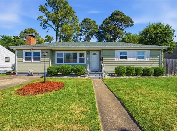 1424 Ramsey Road, Norfolk, VA 23503