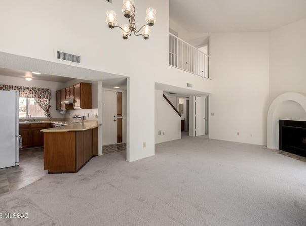 4429 W Pyracantha Drive, Tucson, AZ 85741