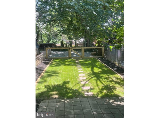 327 S WEST END, LANCASTER, PA 17603