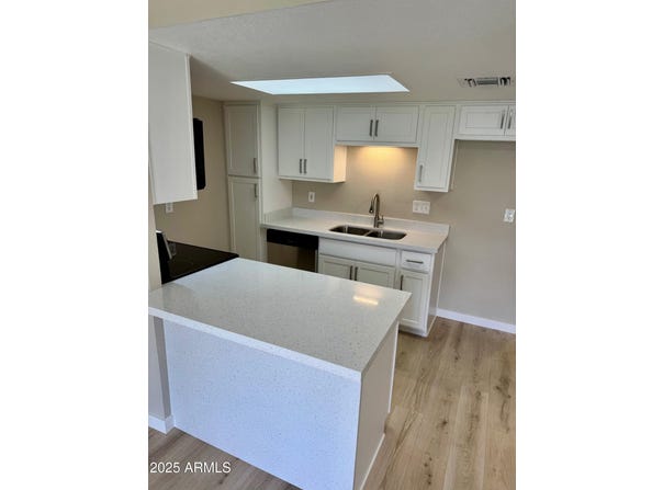 6810 N 35TH Avenue, Phoenix, AZ 85017