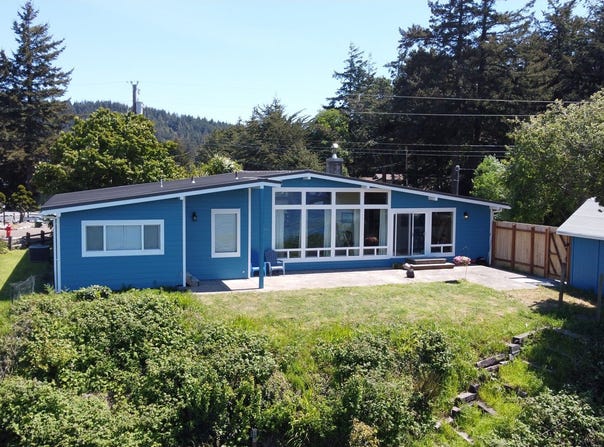 654 MADRONA AVE, Port Orford, OR 97465
