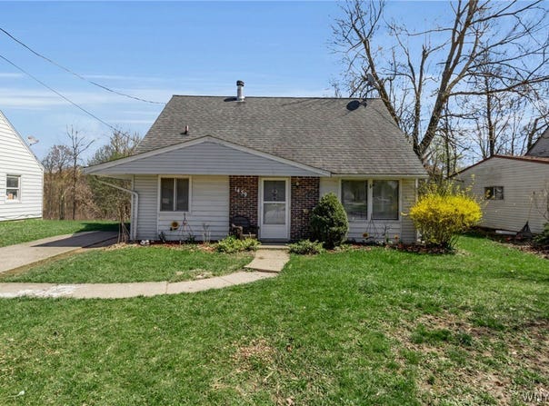 1459 Wyoming Avenue, Niagara Falls, NY 14305