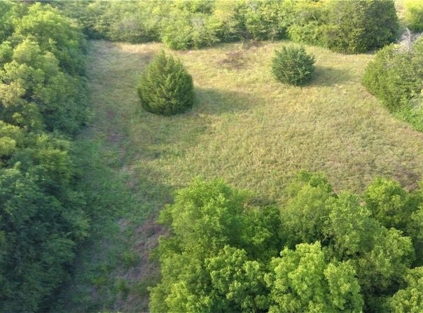 1651 W Wintergreen Road, Lancaster, TX 75134