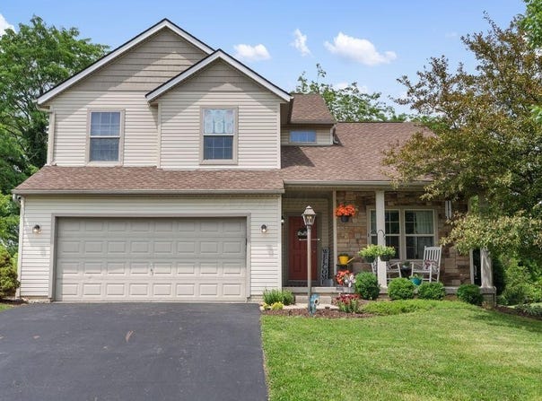 656 Brighton Street, Pickerington, OH 43147