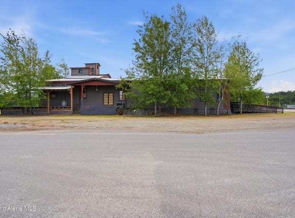 358 Montgomery St, Priest River, ID 83856