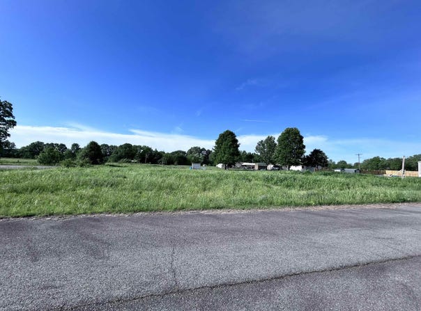 208 S Apple Tree Cove, Beebe, AR 72012
