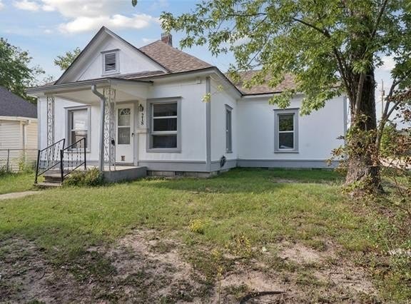 218 W Seneca Street, Nowata, OK 74048