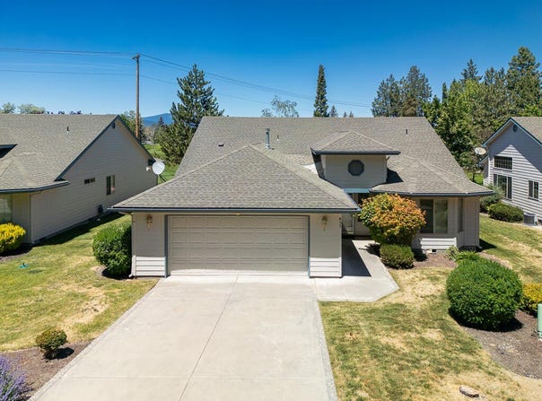 455 Hanks Street, Klamath Falls, OR 97601
