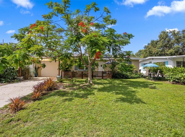 5236 48TH TERRACE N, ST PETERSBURG, FL 33709