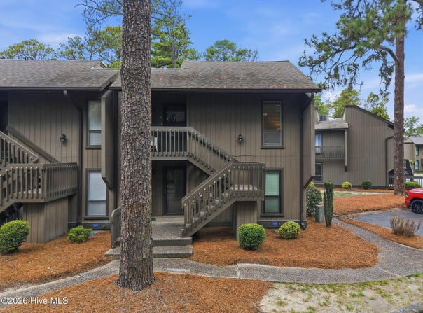 10 Pine Tree Road, Pinehurst, NC 28374