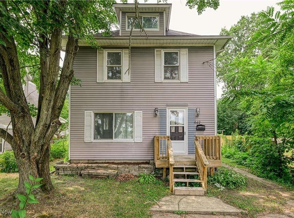 442 Wooster Road N, Barberton, OH 44203