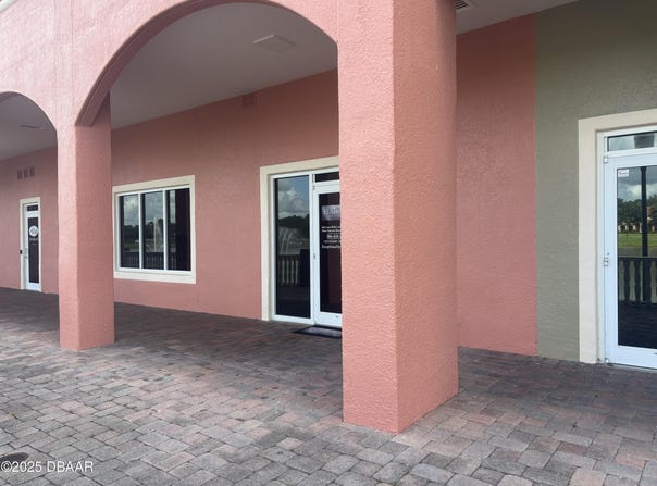 424 Luna Bella Lane, New Smyrna Beach, FL 32168