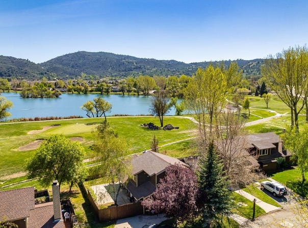 53 Meadow Lakes Drive, Tehachapi, CA 93561