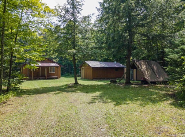 436 Forest 3920, Iron River, MI 49935