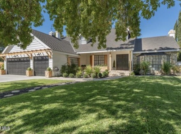 2729 Parton Circle, Lancaster, CA 93536