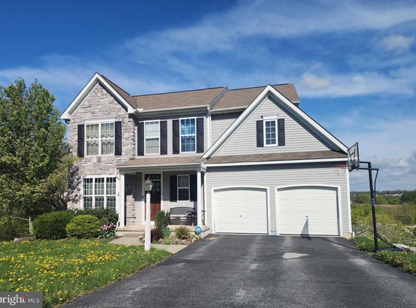 115 AVA DRIVE, RED LION, PA 17356