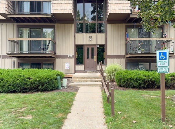 9771 Sunrise Boulevard, North Royalton, OH 44133