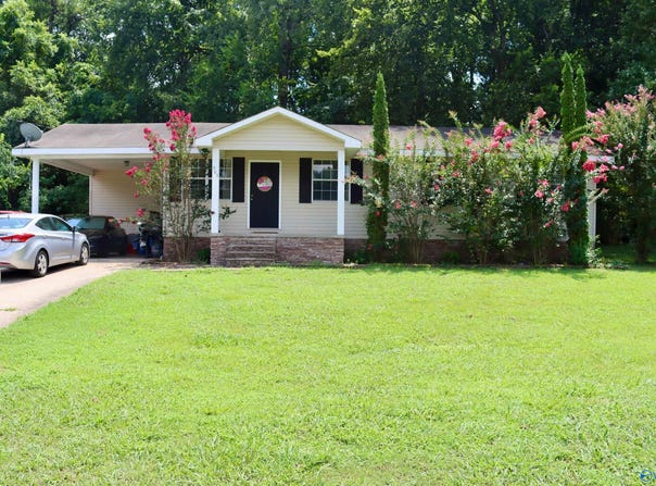 903 SE Marion Street, Russellville, AL 35653