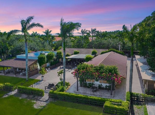 5420 Las Palmas Avenue (Stalls), Wellington, FL 33449
