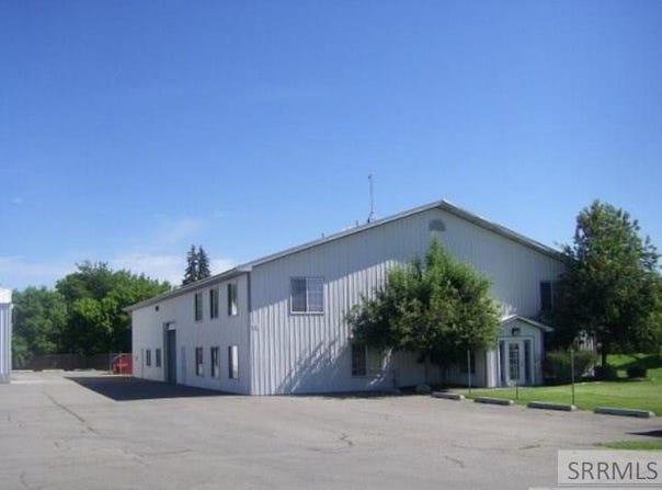 1463 Commerce Way, Idaho Falls, ID 83401