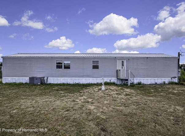 11376 Eskimo Curlew Road, Brooksville, FL 34614