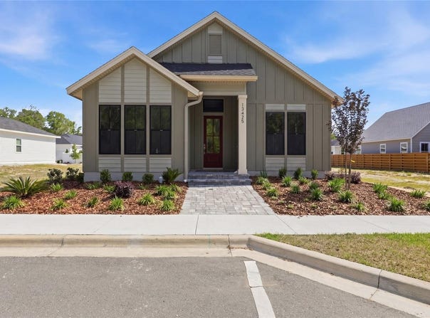 13425 SW 9TH Road, NEWBERRY, FL 32669