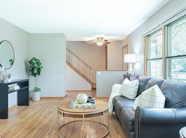 4832 Decatur Avenue N, New Hope, MN 55428