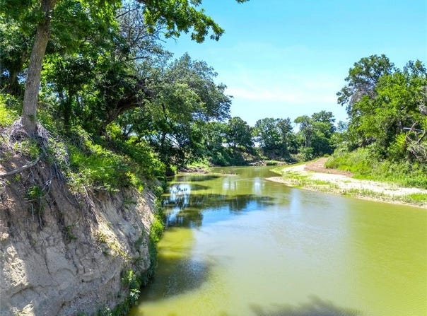 32 Ac. 000 Tx-6, Valley Mills, TX 76689
