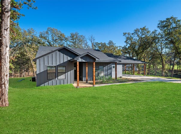 246 Karen Drive, Denison, TX 75021