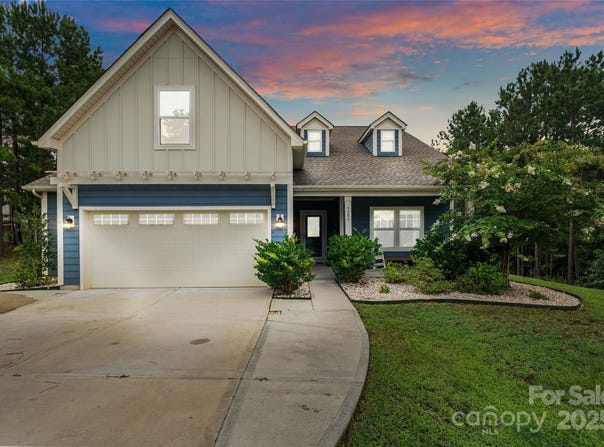 5299 Admirals Landing, Lancaster, SC 29720