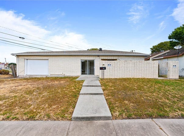 624 Del Mar Boulevard, Corpus Christi, TX 78404