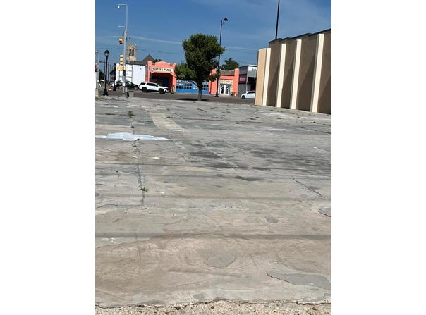 321 S Main Street, Perryton, TX 79070